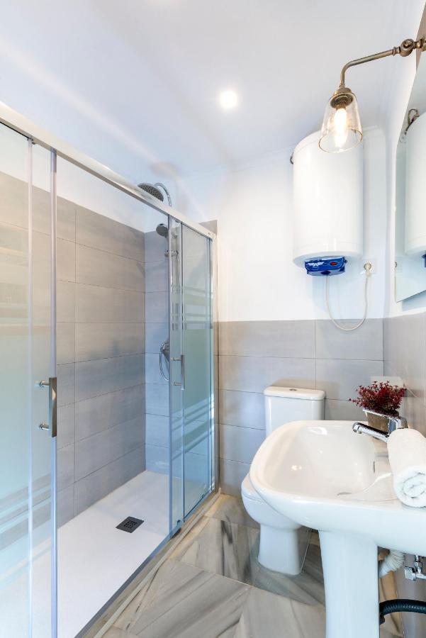 Genteel Home Argote De Molina Севилья Экстерьер фото